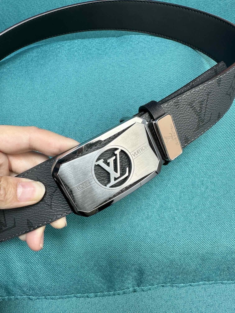 Louis Vuitton Belts